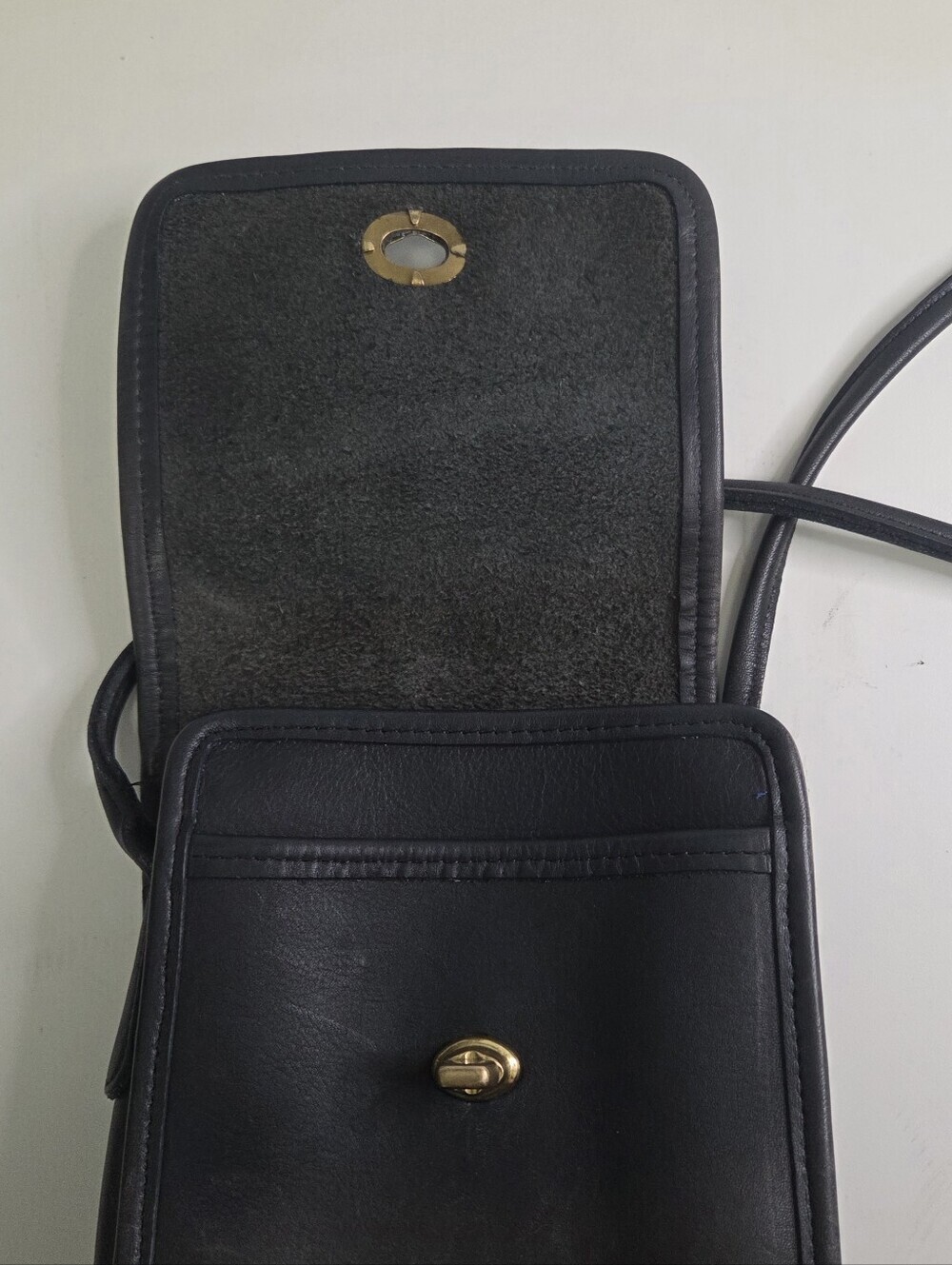 Vintage Coach Black Scooter Leather Crossbody Bag Made In USA 9893 - Picture 11 of 15